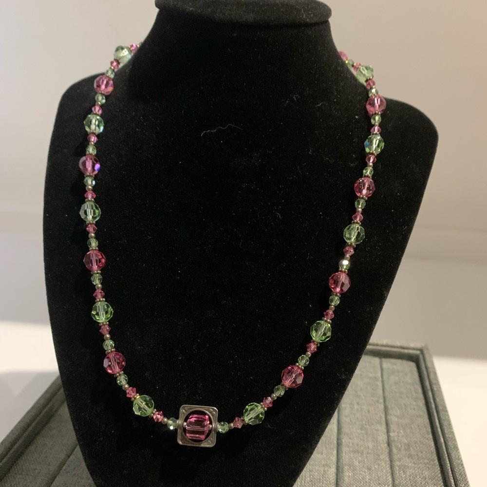 🍉 green and pink beaded crystal necklace